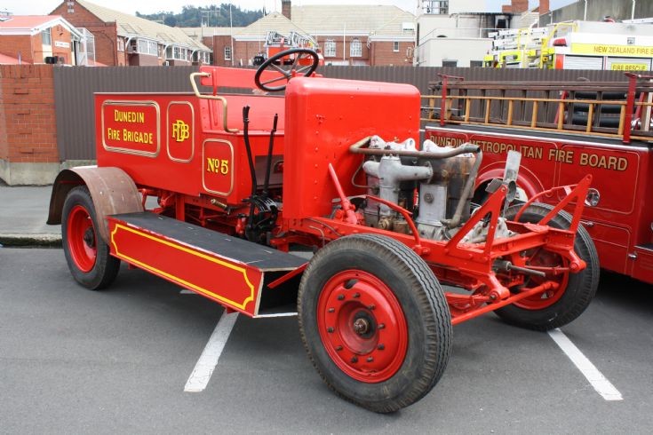 New Zealand 1917 Dennis