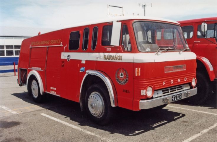 New Zealand Ford - FZ215