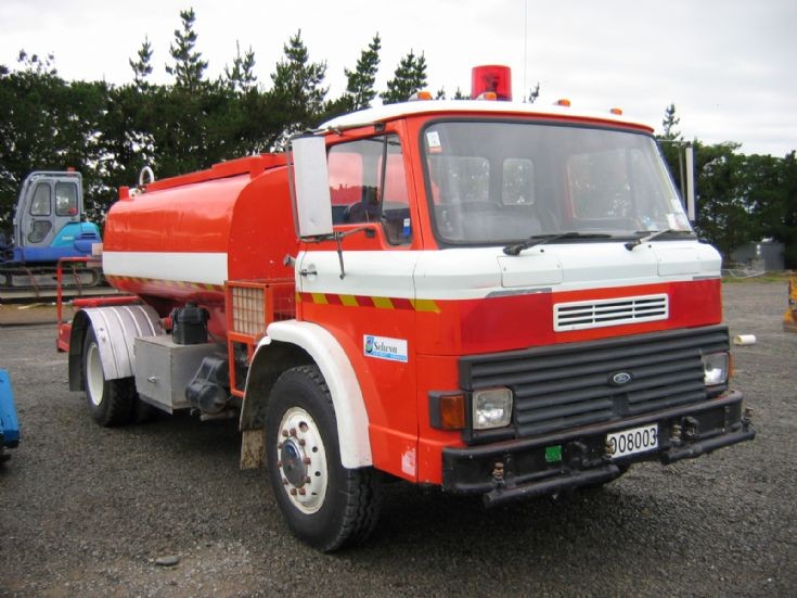 New Zealand Ford - OO8003