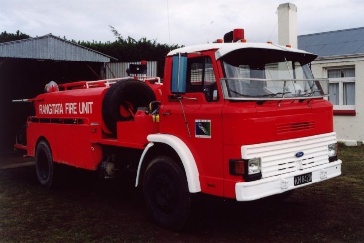 New Zealand Ford - KM8420