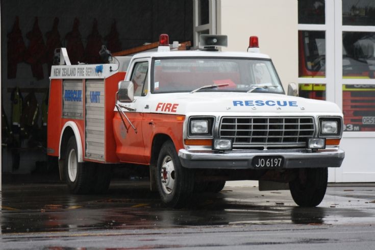 New Zealand Ford - JO6197