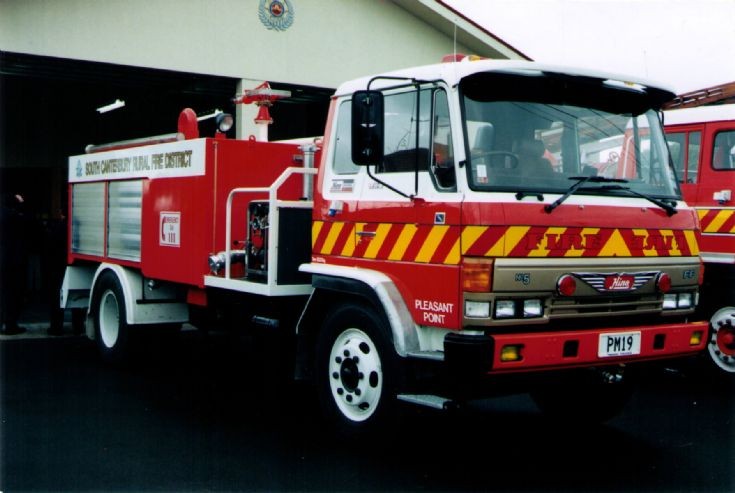 New Zealand Hino - PM19