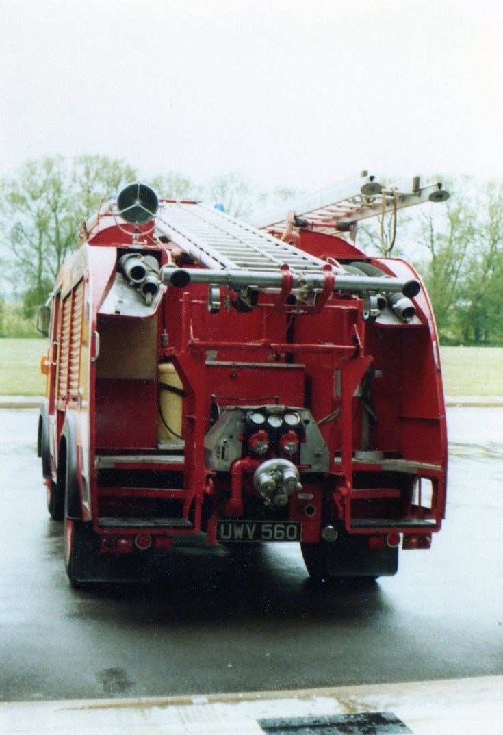 Wiltshire Commer/Miles UWV560 back