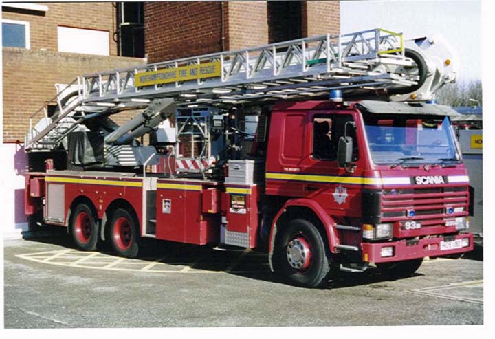 Northamptonshire Fire Service Bronto Scania