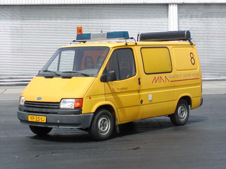 Maastricht-Aachen Airport Fire brigade Ford 
