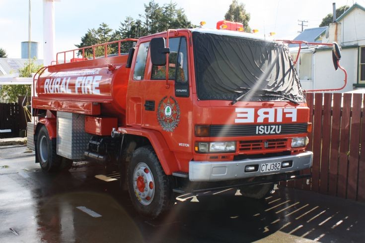 New Zealand Isuzu - CTJ382