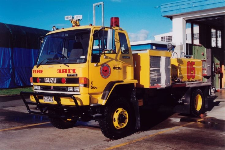 New Zealand Isuzu - NT6585