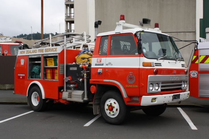 New Zealand Isuzu - KY4037