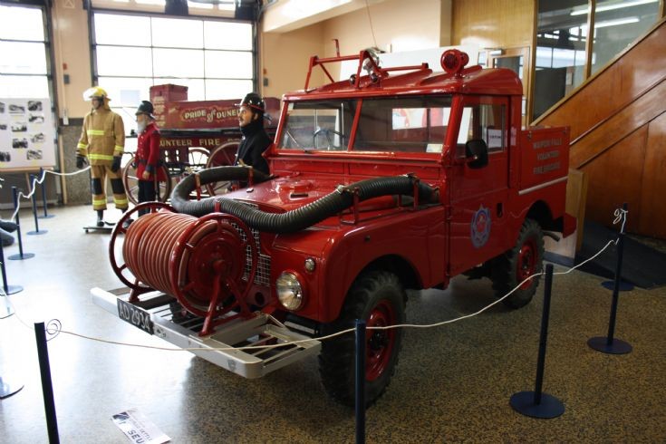 New Zealand Land Rover - AD2934