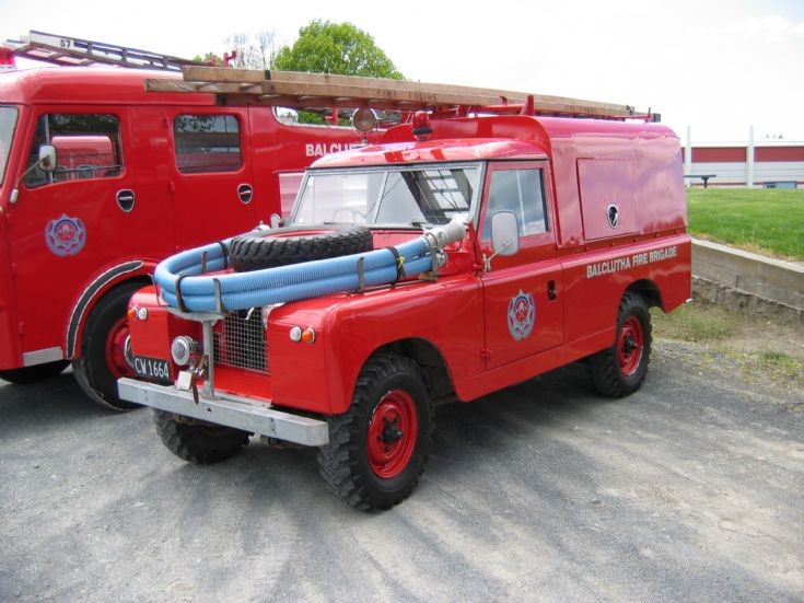New Zealand Land Rover - CW1664