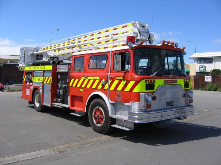 New Zealand Mack JB4878