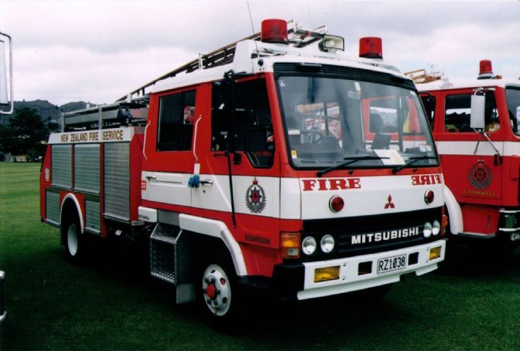 New Zealand Mitsubishi RZ1038