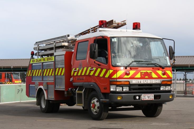 New Zealand Mitsubishi ZE7022