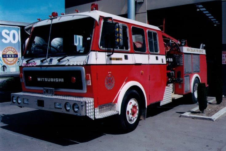 New Zealand Mitsubishi - MC3837