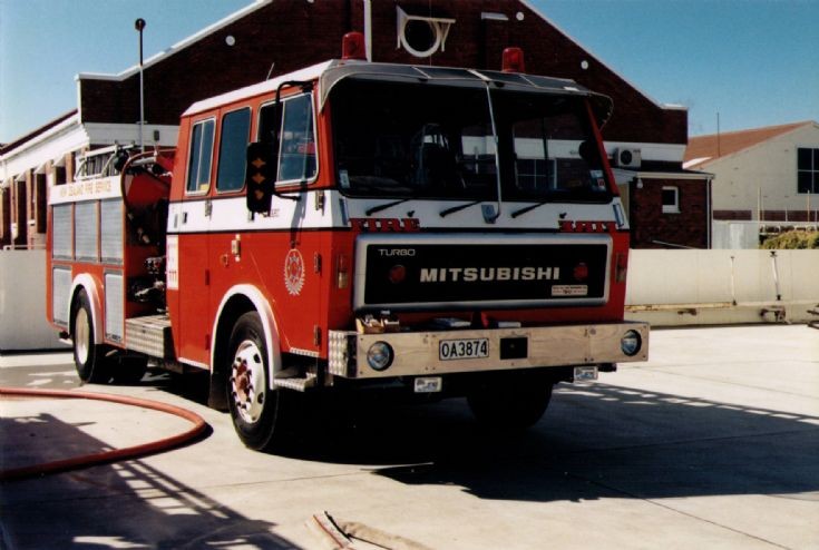 New Zealand Mitsubishi OA3874