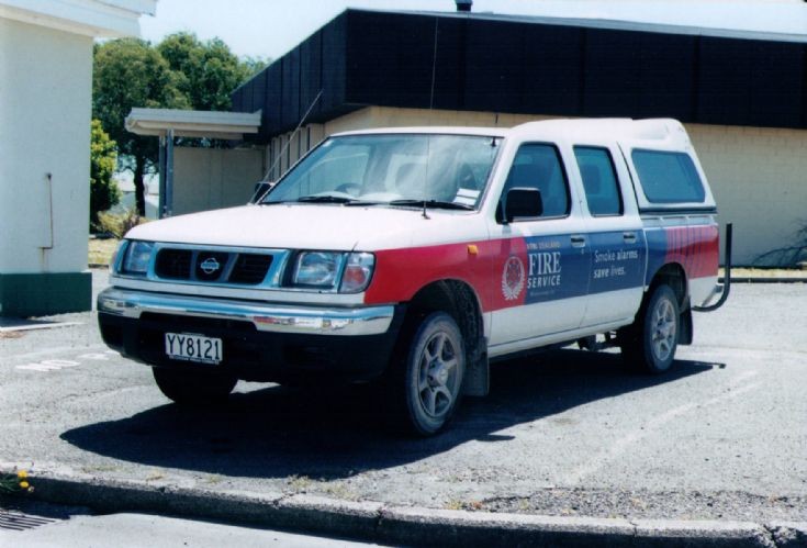 New Zealand Nissan YY8121