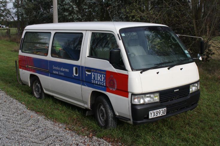 New Zealand Nissan YX8930