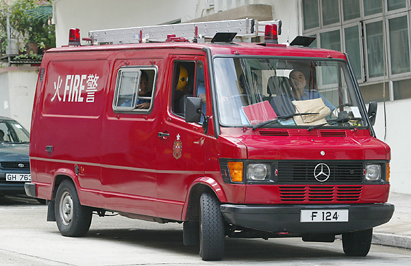 Mercedes Light Rescue Unit F124