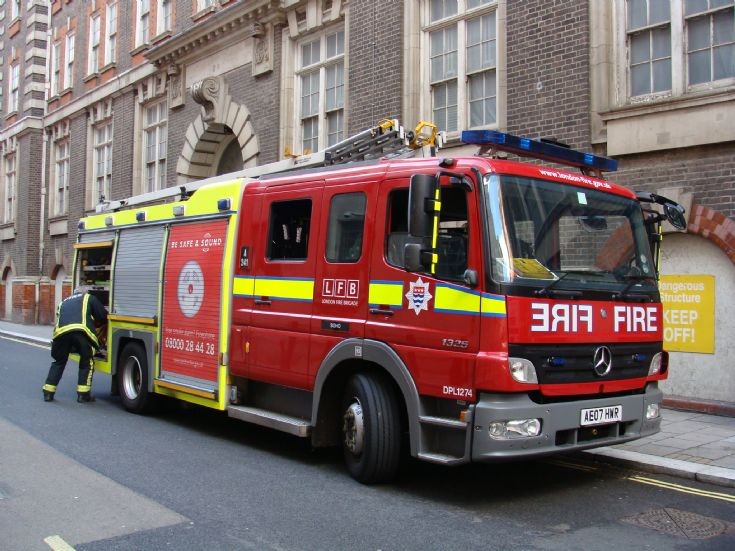 MB Pumper LFB AE07 HWR