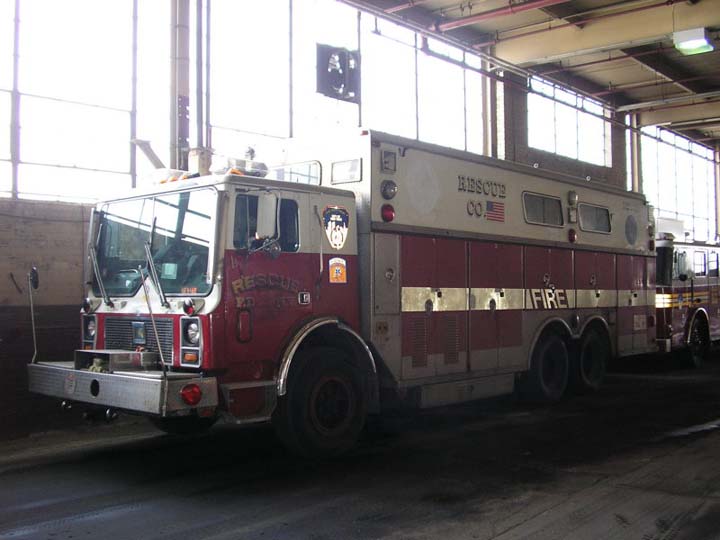 FDNY Mack Rescue Rig (spare)