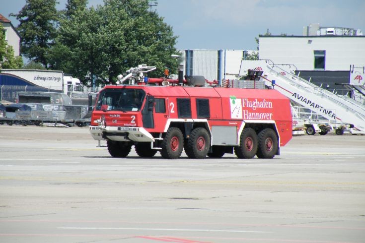 Kronenburg  8x8 crash tender