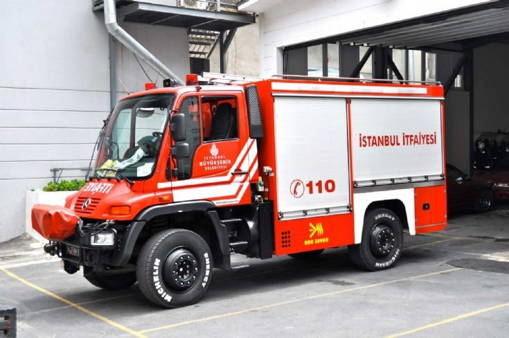 Istanbul narrow area firefighting vehicle
