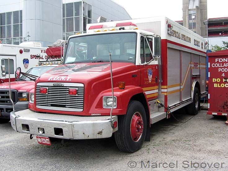 FDNY Freightliner Special Ops