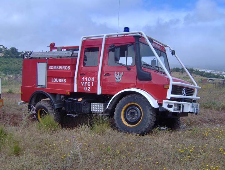 Bombeiros de Loures Portugal Unimog Fire Engine 2