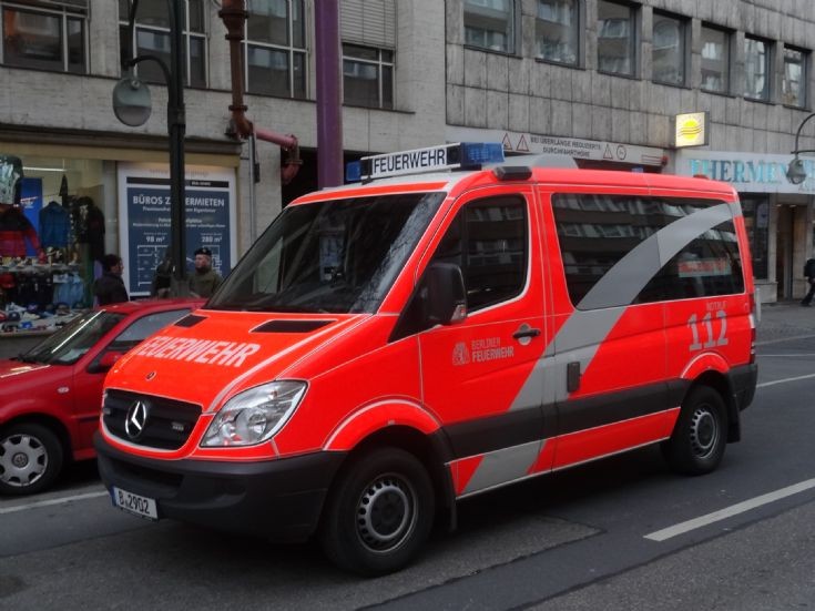 MB command car - Feuerwehr Berlin
