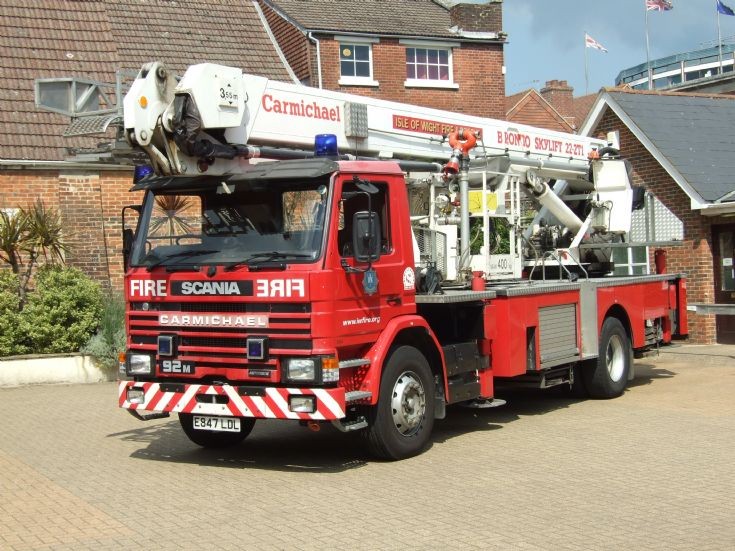 Bronto Skylift 22-2T1 Scania / Carmichael