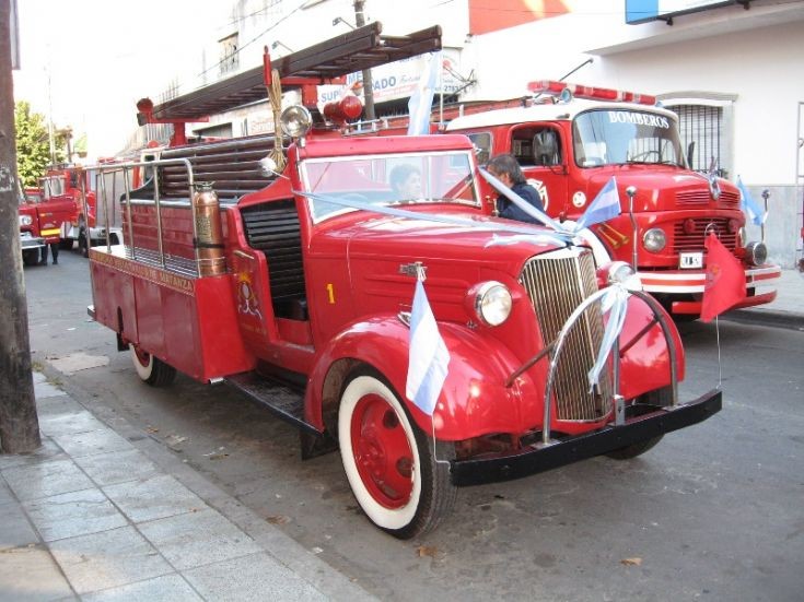 Bomberos Voluntarios Matanza - Argentina oldtimer