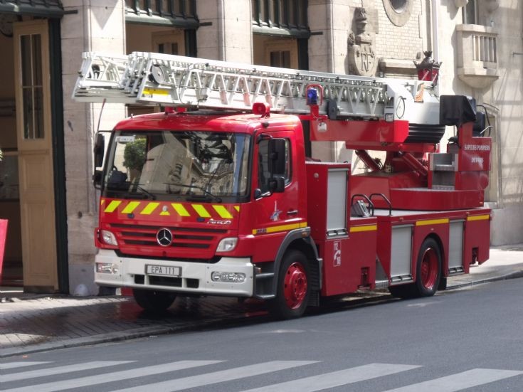 EPA 111 turntable ladder Paris EPA 111