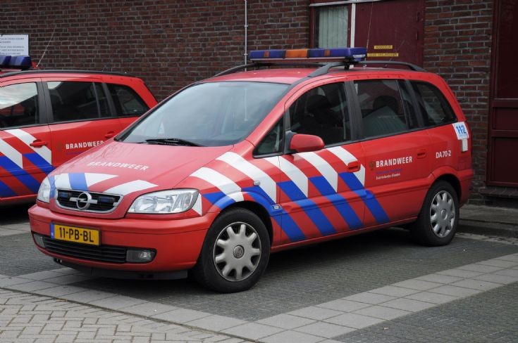 Opel Zafira DA 70-2 11-PB-BL