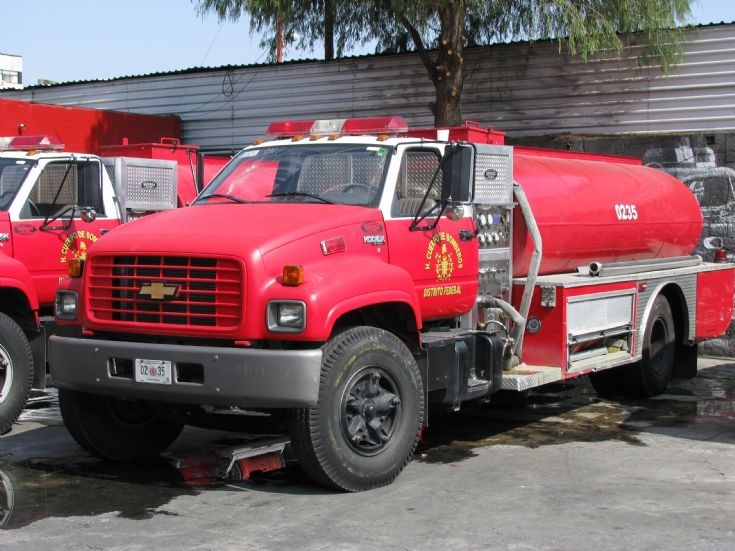 Fire Engines Photos Chevrolet Kodiak C6500 Tanker Mexico FD