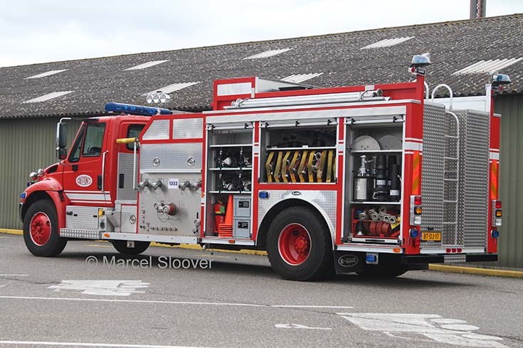 Dupont Dordrecht International back