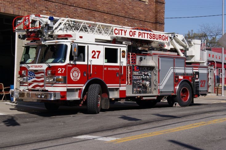 Pittsburgh Bureau of Fire Quint 27
