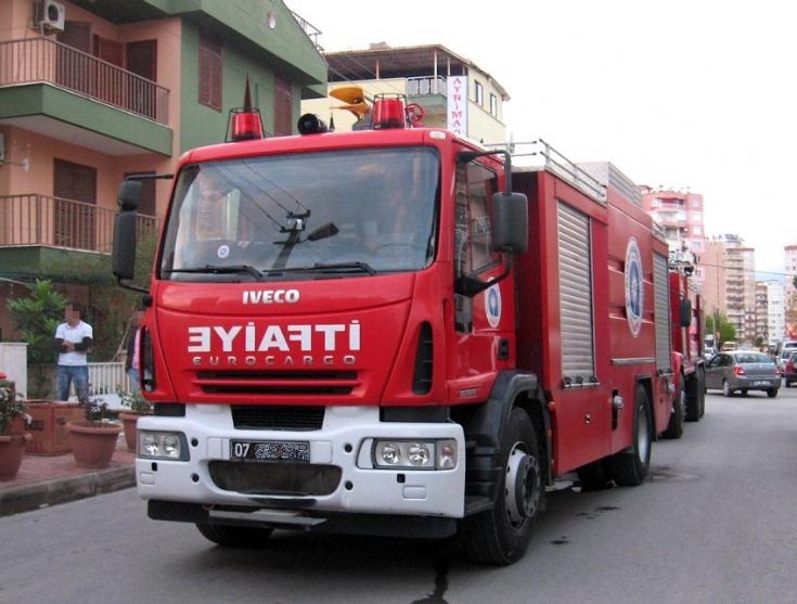 Grocery Fire - Iveco 180e28