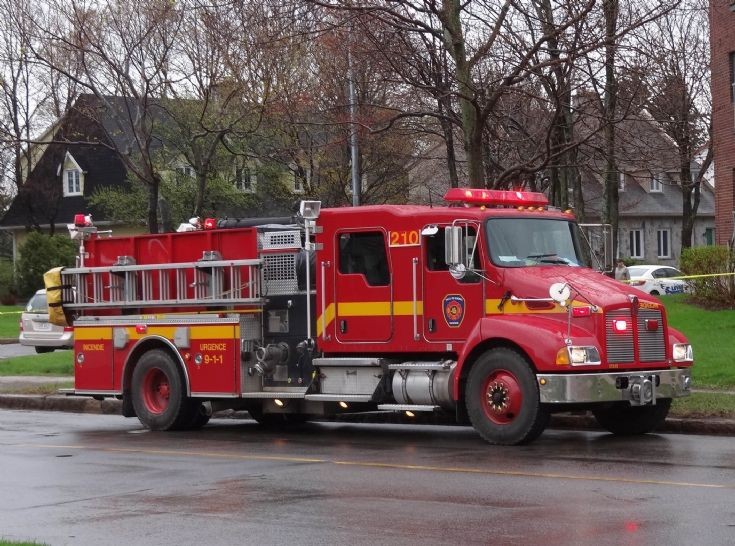 Quebec Fire Department Unit 210 Kenworth