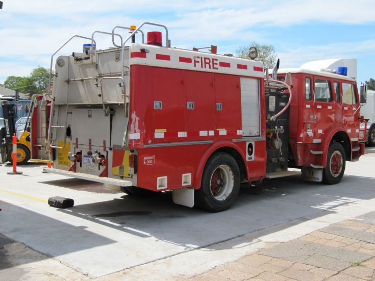 International Heavy Duty Pumper back
