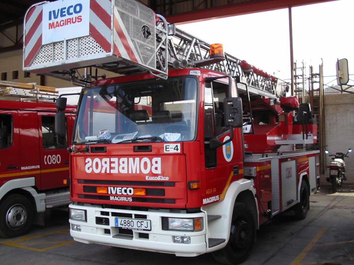 Bomberos Malaga Iveco Magirus ladder