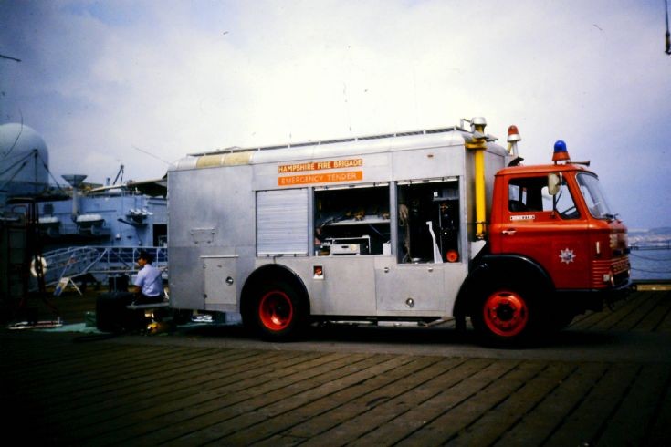 Hampshire Ford ET XBK 433L