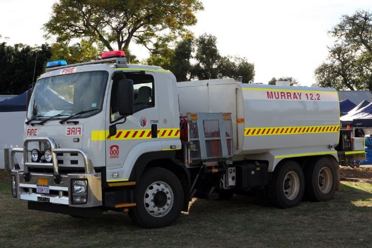 Picture of Murray Isuzu Water Tanker