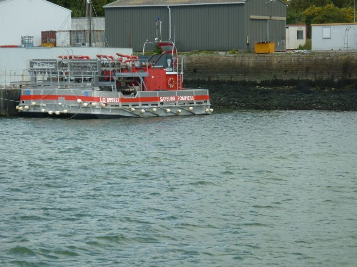 Fireboat Sapeurs Pompiers