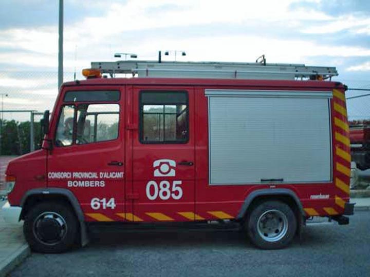 Bomberos Alicante Light watertender Mercedes