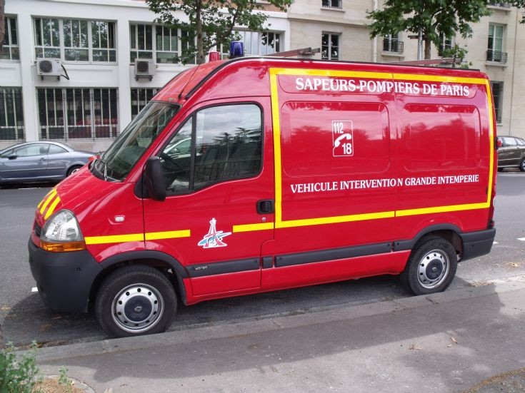 Renault VIGI 1 Paris Fire service