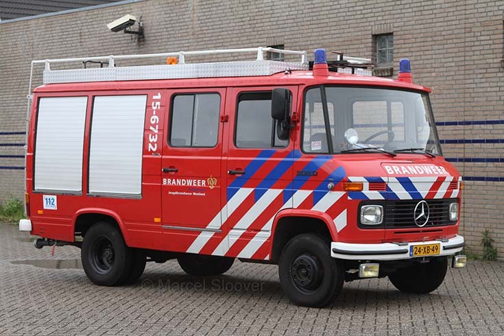 Haaglanden Mercedes 15-6732 Monster