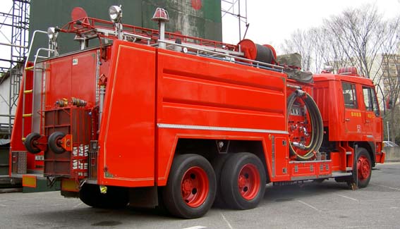 Fuso rear view of pumper tanker