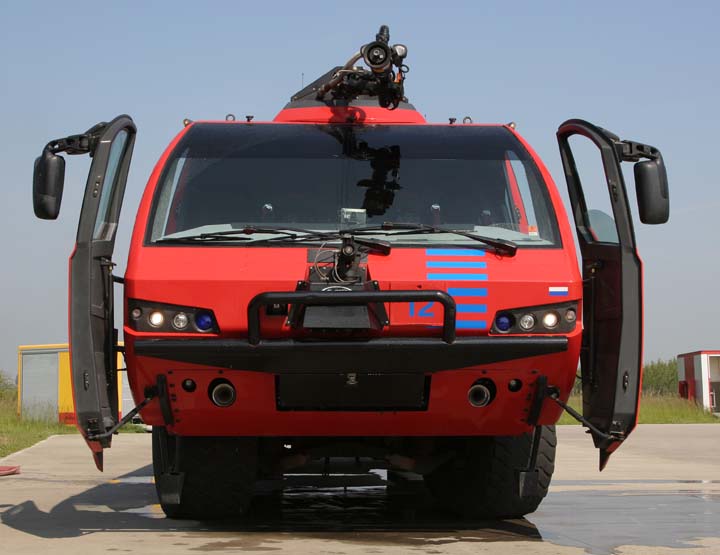 E-One crashtender Amsterdam airport Schiphol