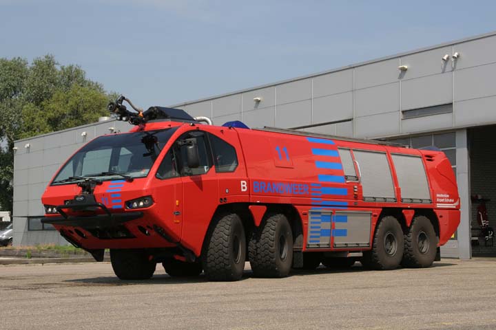 E-One crashtender 11 Amsterdam airport Schiphol 