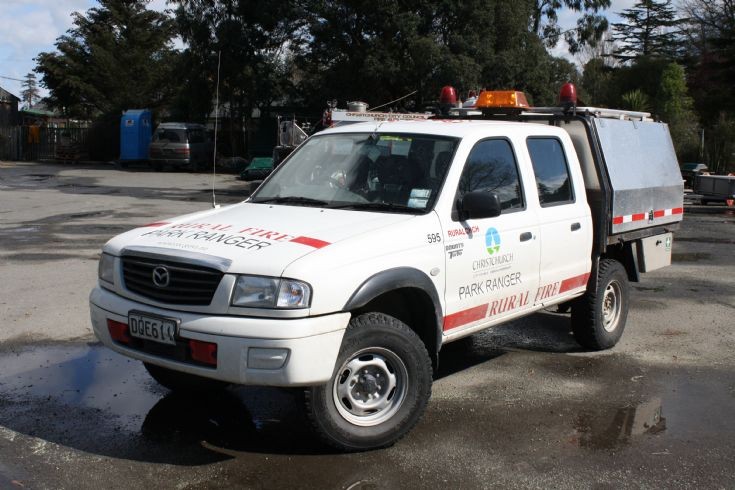 New Zealand Mazda DQE611